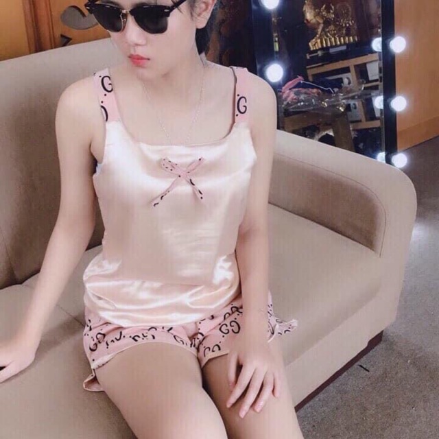 Bộ ngủ lụa nữ 2 dây siêu hot hit
