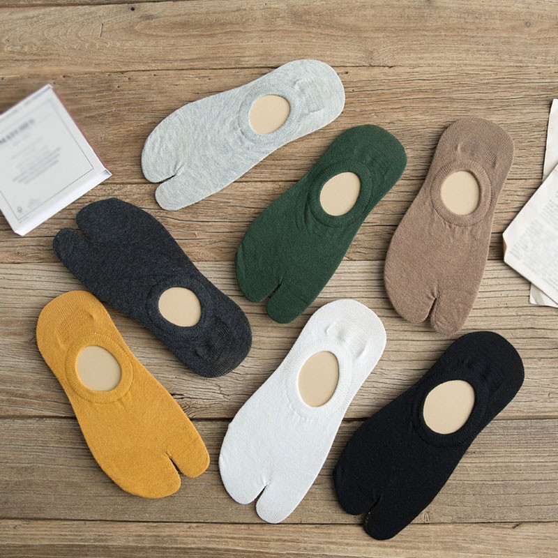 Tất cotton hở ngón chống trượt thời trang
