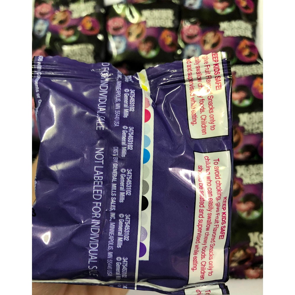Kẹo dẻo trái cây Betty Crocker Monster Mash Fruit Snacks - Mỹ
