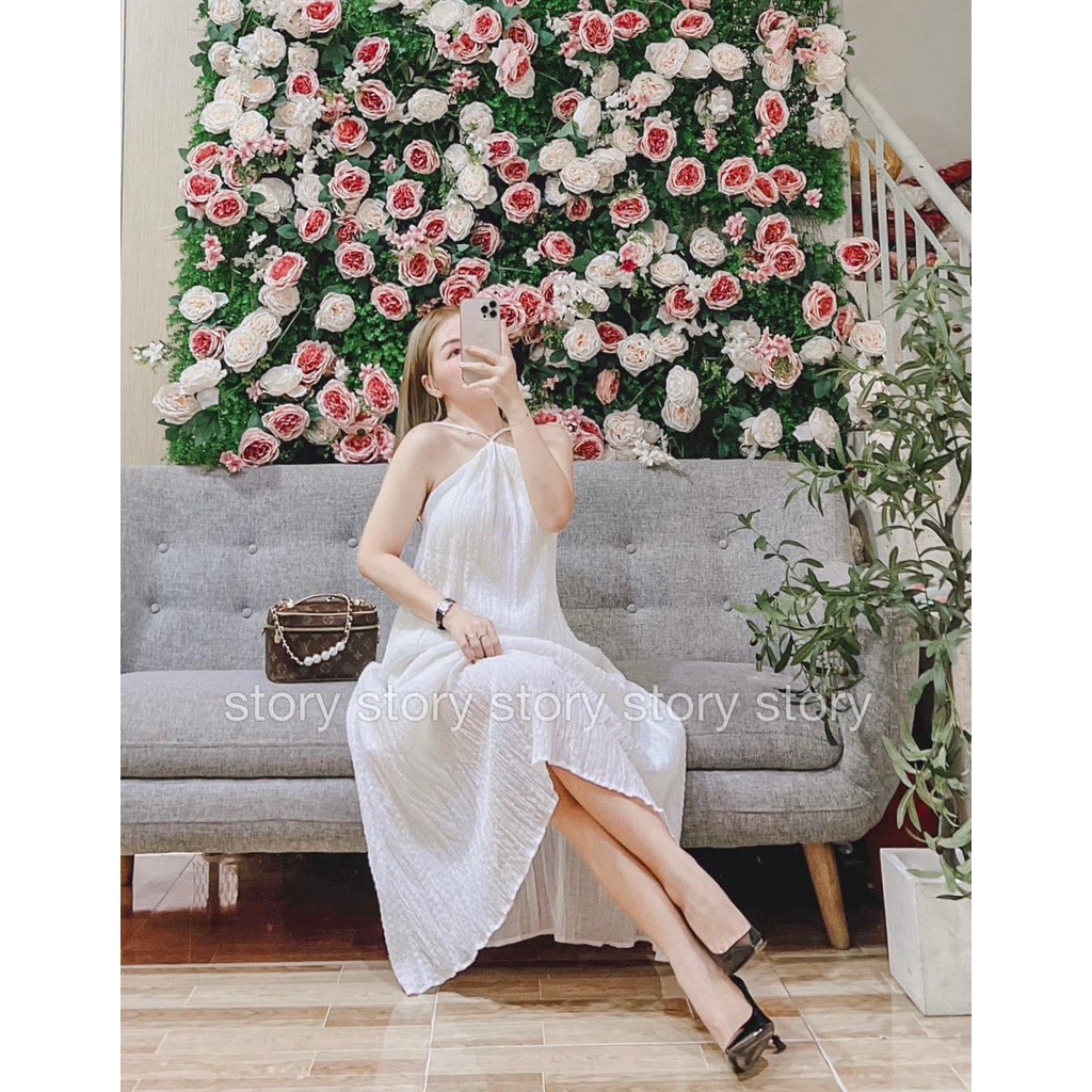Đầm maxi cổ yếm hở lưng,  Đầm Midi Ren cổ yếm xoè rộng | BigBuy360 - bigbuy360.vn