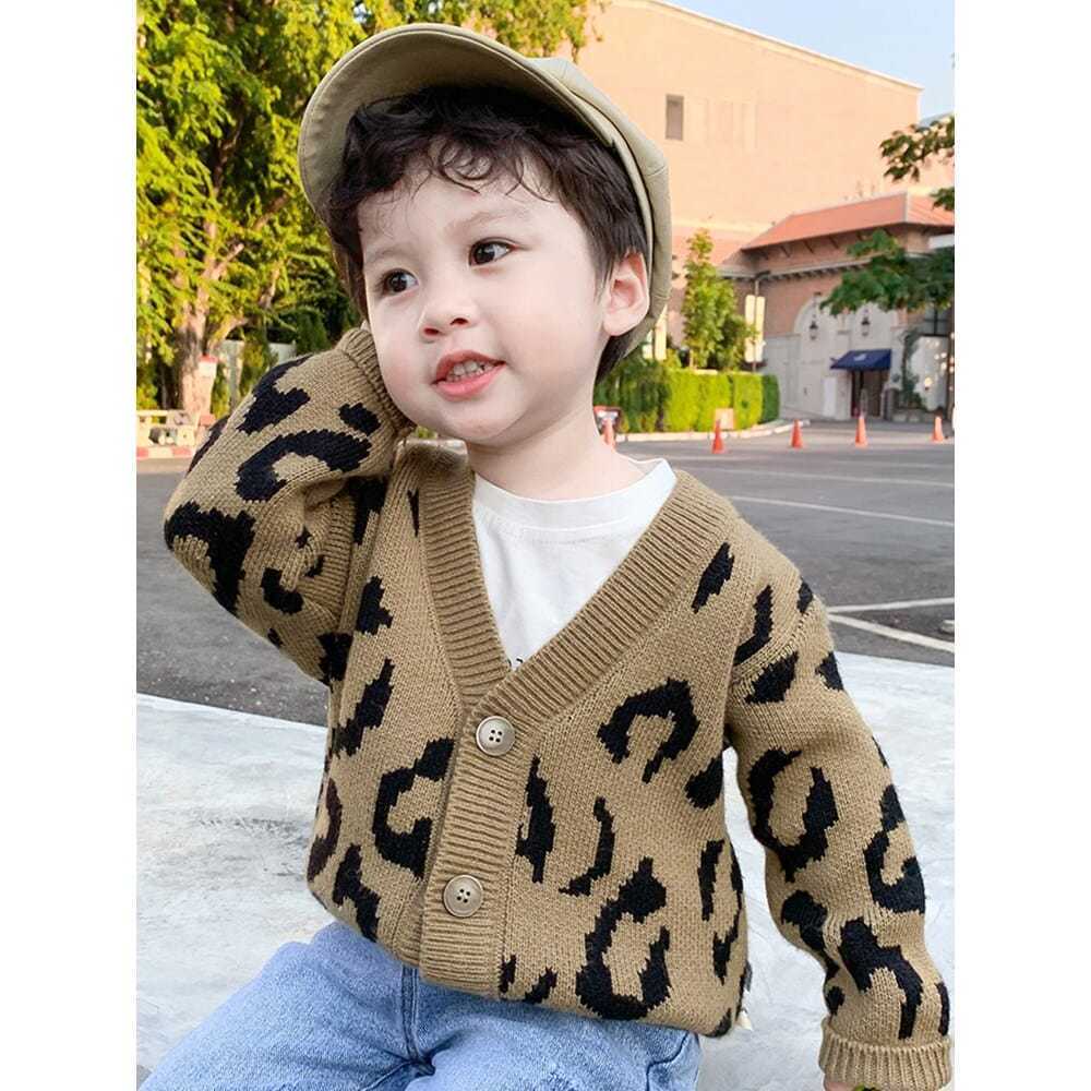 Áo Cardigan Dệt Kim Tay Dài Cổ Chữ V In Họa Tiết Da Báo Phong Cách Retro Thu Đông Mới 2022 Cho Bé Trai
