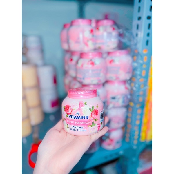 Kem dưỡng ẩm vitamin e aron hương nước hoa 200ml