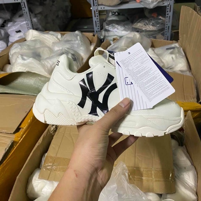 𝐒𝐀𝐋𝐄 ĐẬ𝐌 ] ✅[ Full Box ]Giày Sneaker mới nhất hót nhất 2021 bản chuẩn full size 36-43 | BigBuy360 - bigbuy360.vn