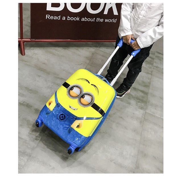 ( Sẵn) Vali kéo hình minion size 18 inch cho bé trai và gái