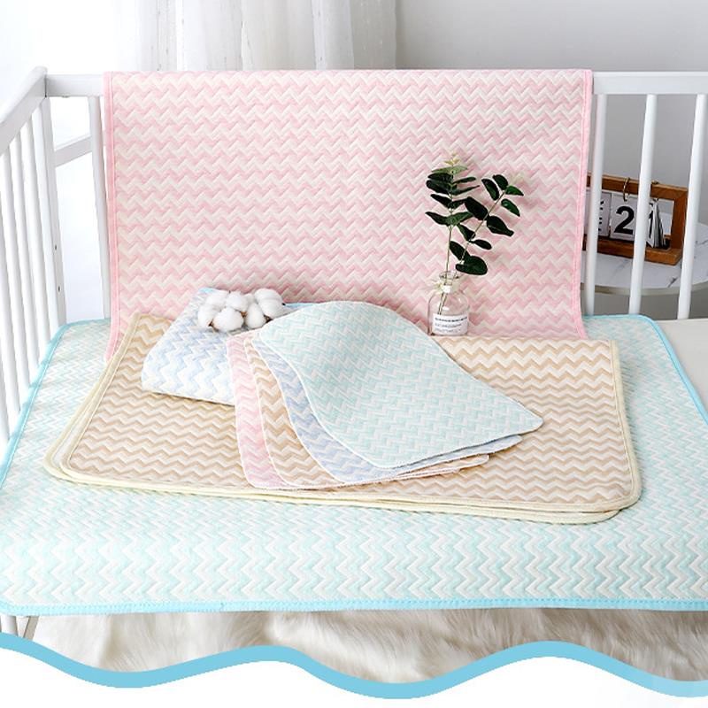 Tấm lót chống thấm cho bé vải sợi tre 4 lớp Wooji kt 50x70cm