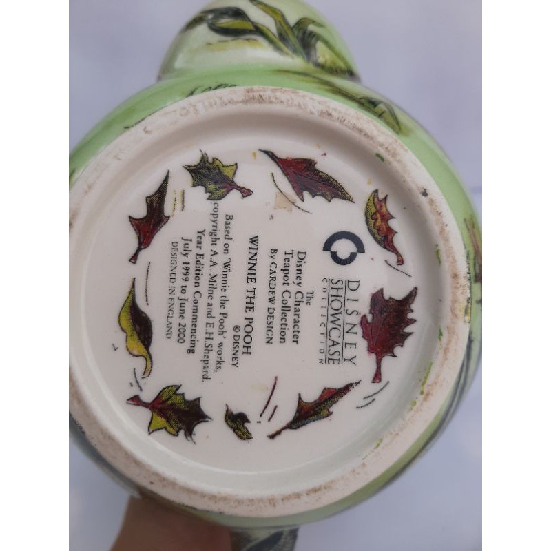 Ấm trà gấu Pooh và những người bạn