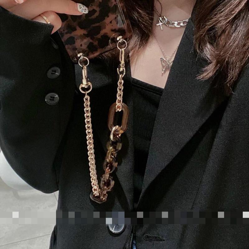 Ốp Điện Thoại Màu Hổ Phách Phối Dây Xích Cho Iphone 12 Apple 11pro Max Xr / Xs 7 / 8p | BigBuy360 - bigbuy360.vn