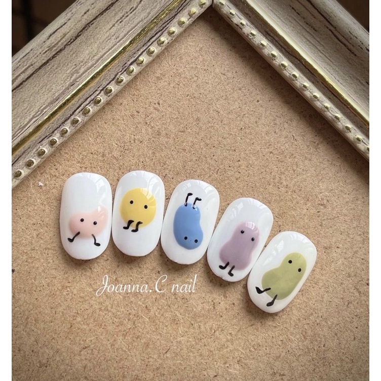 Móng úp hạt đậu