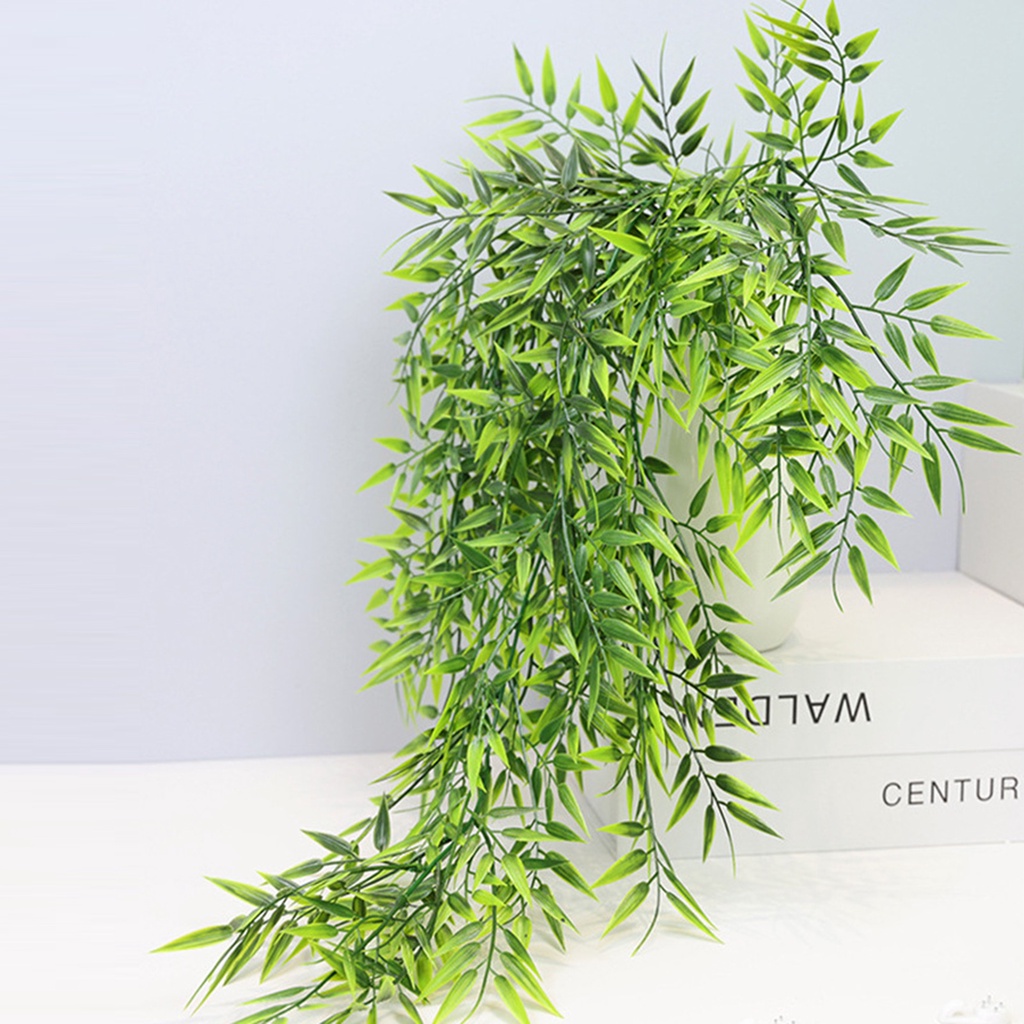 Lá Tre Giả Trang Trí Nền Tiệc Cưới Sống Động