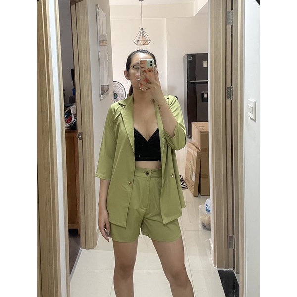 Set xanh bơ blazer và short