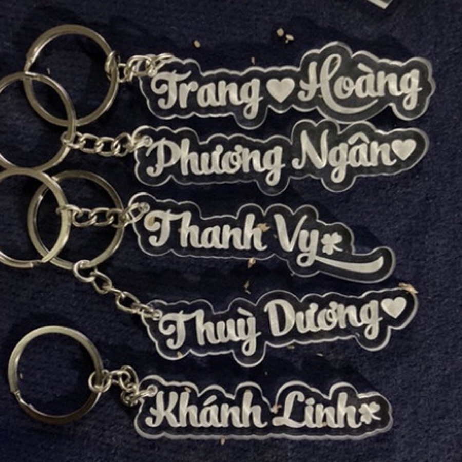 Móc khoá yêu thương khắc tên, câu chữ theo yêu cầu