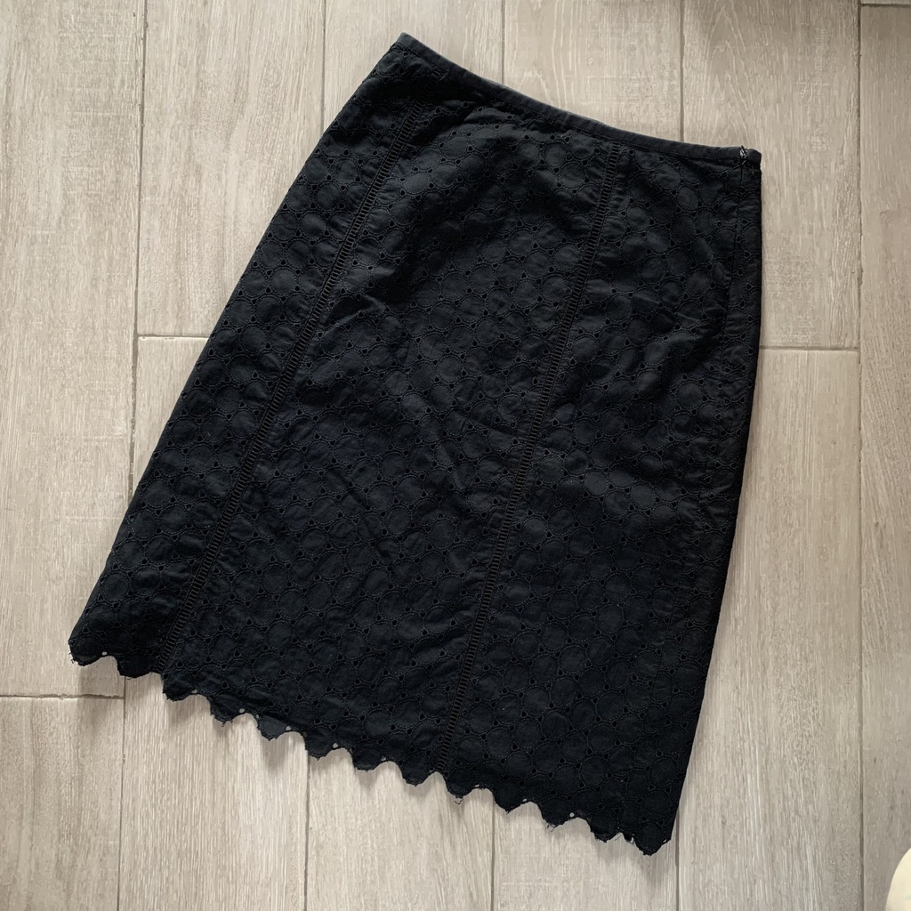 Chân váy xô ren hiệu ROPE