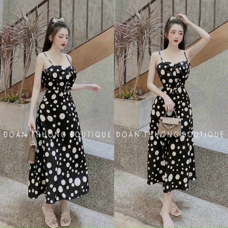 ĐẦM XOÈ NƠ NGỰC CHẤM BI