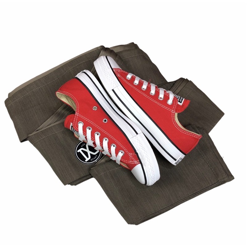 Giày Converse Chuck Taylor All Star Vải Canvas Cổ Thấp Phối Màu Đỏ / Trắng Thời Trang Cá Tính