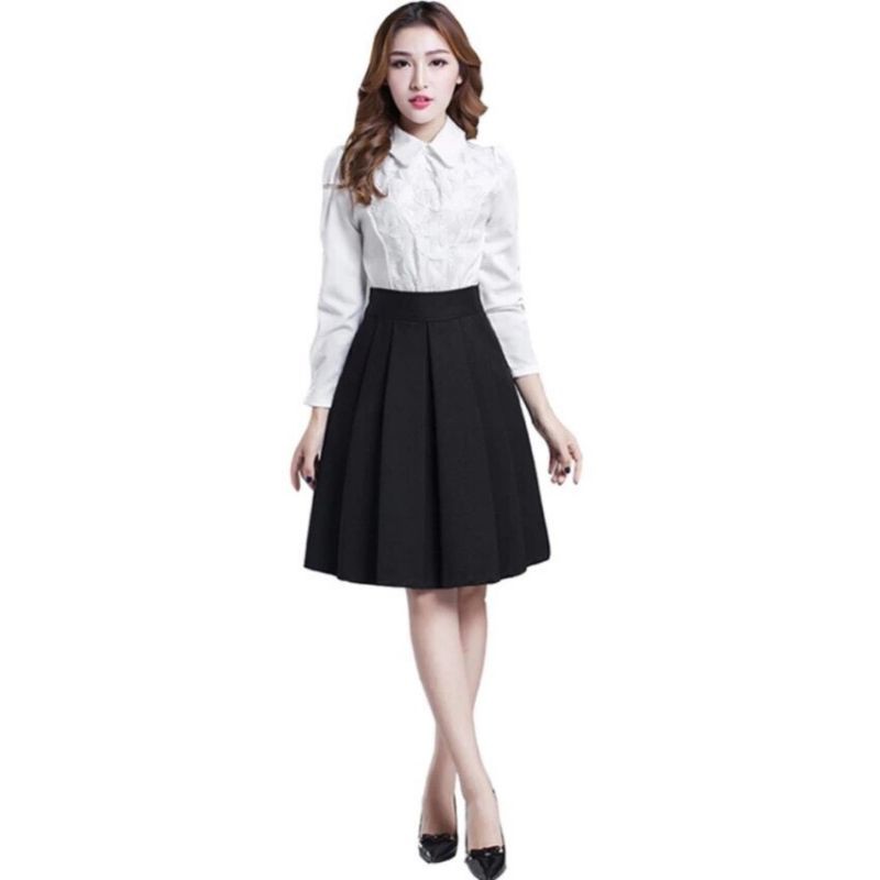 Chân váy xòe ly to dáng vừa#Chân váy xếp ly to chấm gối#117k