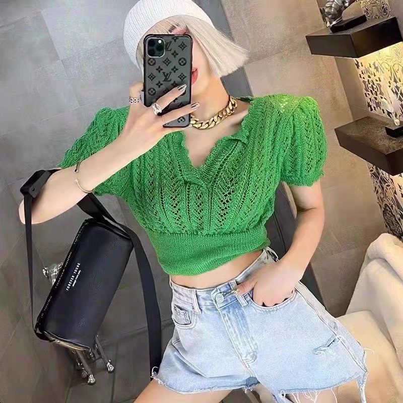 Áo Croptop Len Móc Cổ V LSEOUL A2497 Chất Dày Dặn Thoáng Mát Trẻ Trung Năng Động
