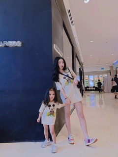 Áo phông đôi mẹ con Mickey be - đen