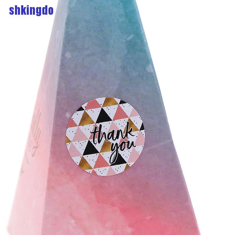 Cuộn 500 Miếng Dán Niêm Phong Trang Trí Màu Hồng Kẻ Sọc Caro