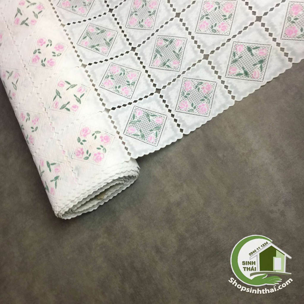 Khăn trải bàn bằng nhựa -