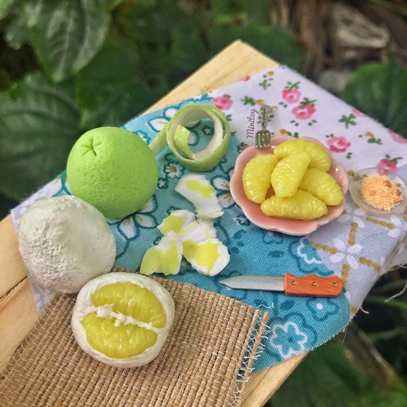 Bưởi thu nhỏ bằng đất sét