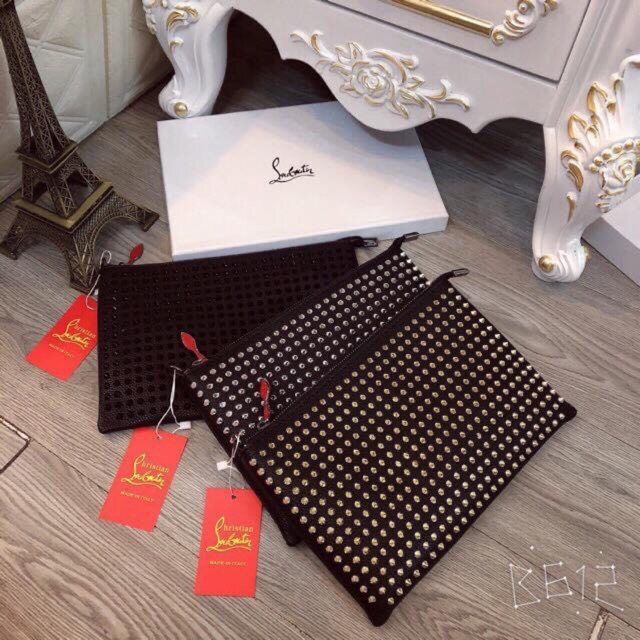Cluth cầm tay đinh - Hàng có hộp