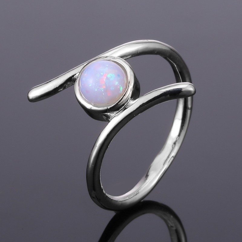 Nhẫn Opal Claddagh Màu Bạc 10 Màu