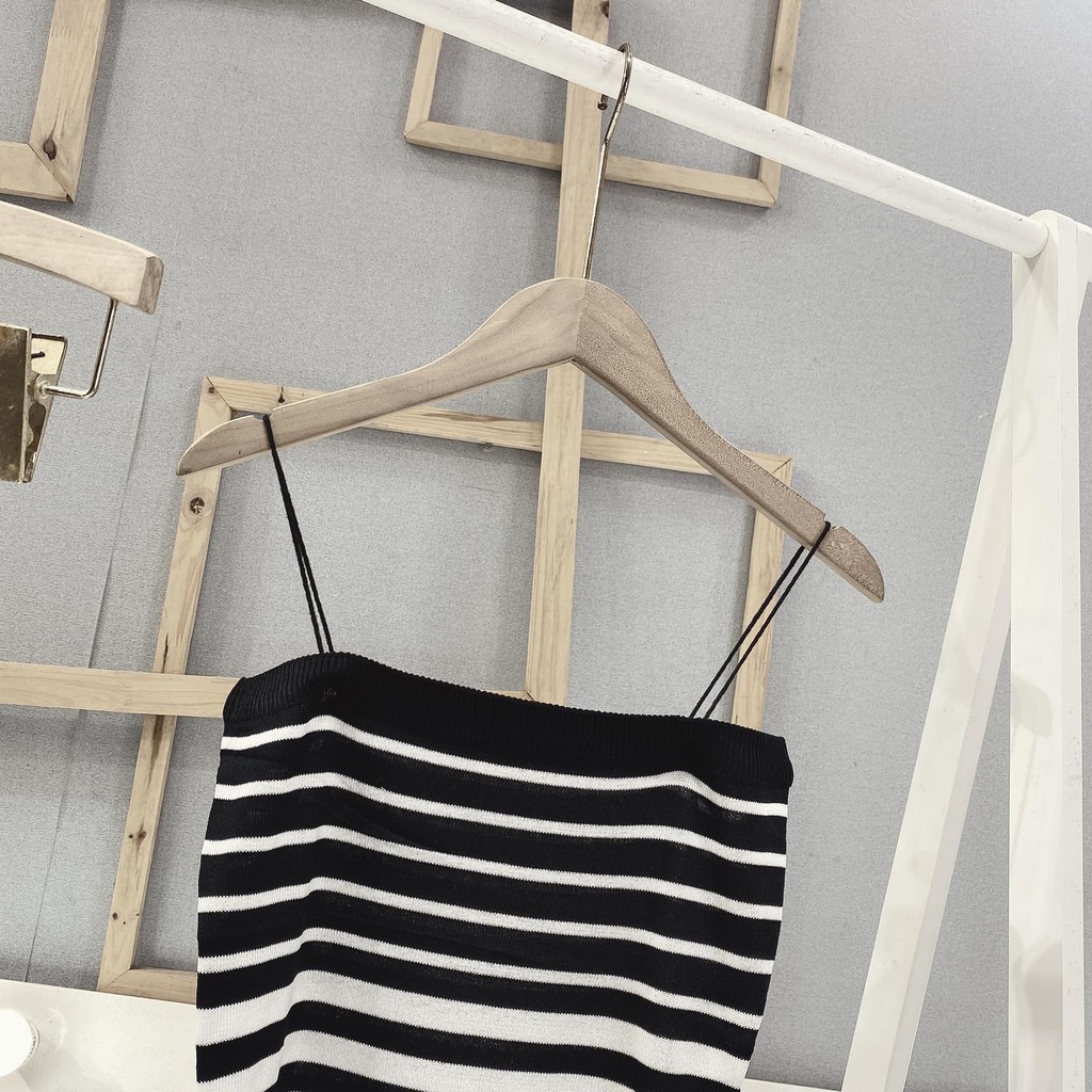 [Mã SKAMA06 giảm 8% tối đa 50K đơn 250K] Váy len kẻ ngang 2 dây Nhỏ ( kèm ảnh thật, video ) | BigBuy360 - bigbuy360.vn