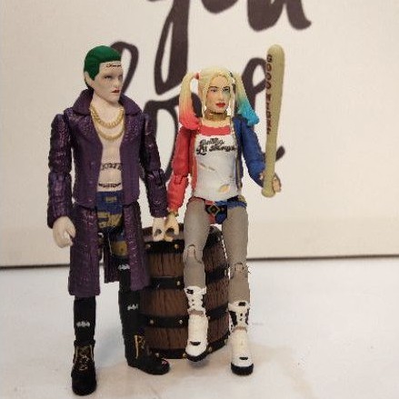 Cặp đôi siêu phẩm Joker và Harley Quinn hàng chính hãng Funko cao 4' (một bộ gồm hai nhân vật)