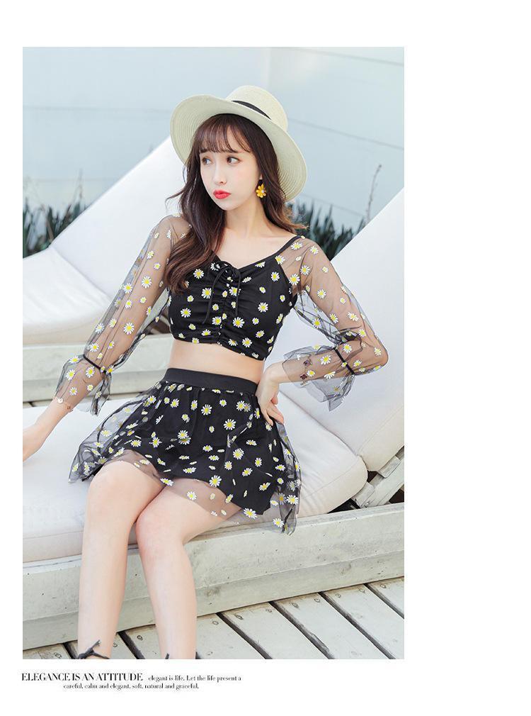 Bộ Đồ Bơi Hai Mảnh Dài Tay Xinh Xắn Dành Cho Nữ 2131 | BigBuy360 - bigbuy360.vn