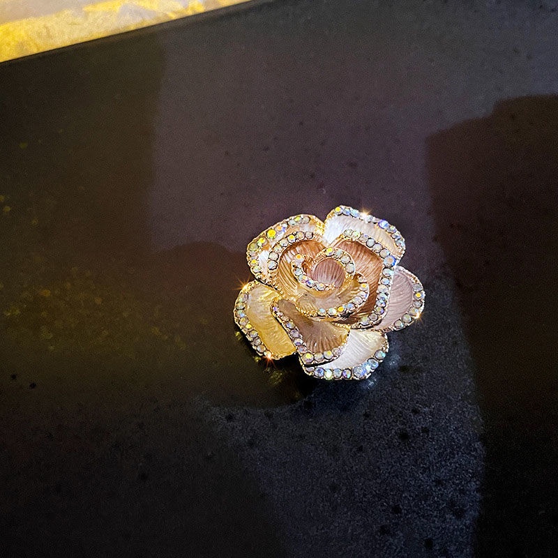 Ghim Cài Áo Hình Hoa Trà Tráng Men Đính Ngọc Trai Thanh Lịch Thời Trang Năm 2023