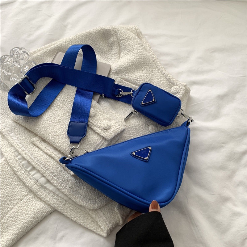 Túi Đeo Chéo Hình Tam Giác Nhỏ Xinh Phong Cách Hàn Quốc Thời Trang Mùa Hè Mới Cho Bạn Gái
