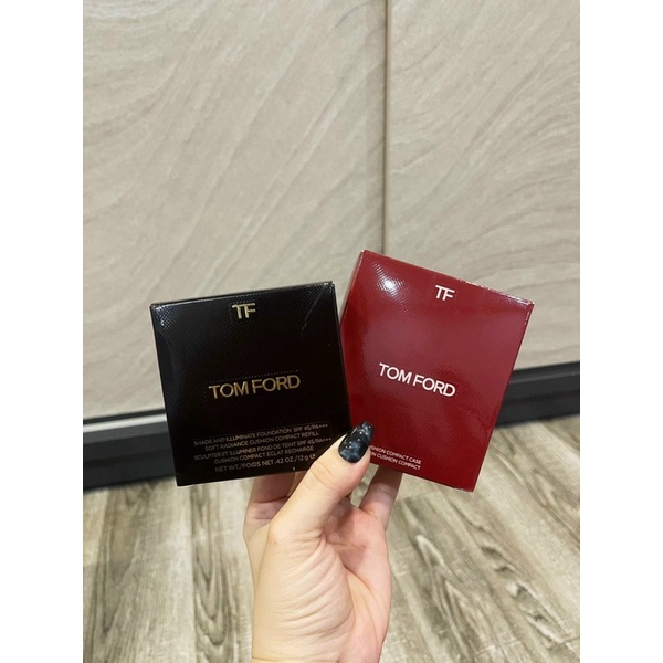 Phấn Nước Tom Ford Traceless Touch Foundation Case Satin - Matte Cushion | BigBuy360 - bigbuy360.vn