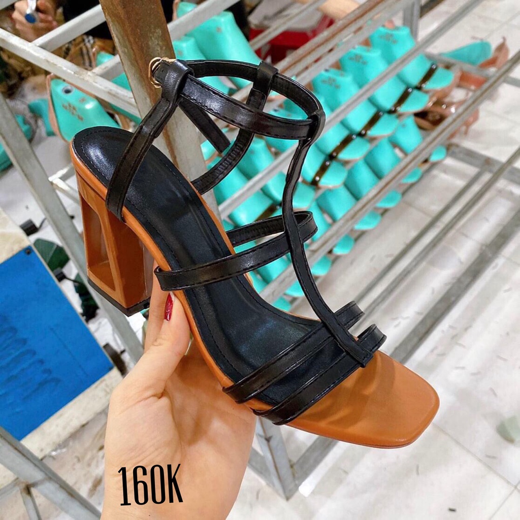 Sandal Xang dan Dây Gót Khoét pha 2 màu cao 7P Đơn giản mà Tinh tế