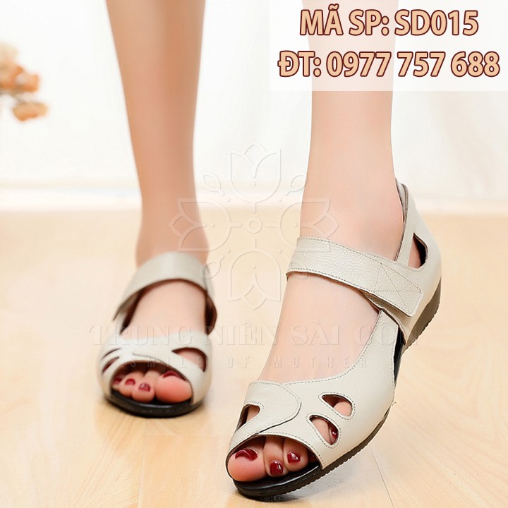 Sandal đế thấp cho mẹ giày đen hở mũi ngoại cỡ trung niên êm chân SD015