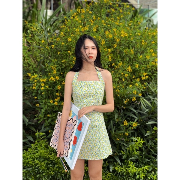 Váy yếm hoa nhí mini cột nơ dáng A Loralen Dress by Gum - Gum Tailor | BigBuy360 - bigbuy360.vn