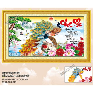 Tranh đính đá đồng hồ Cha mẹ. Kích thước: 80x50cm