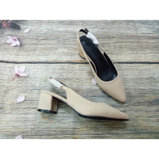 Sandal