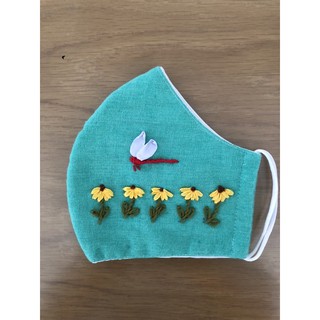 khẩu trang thêu handmade