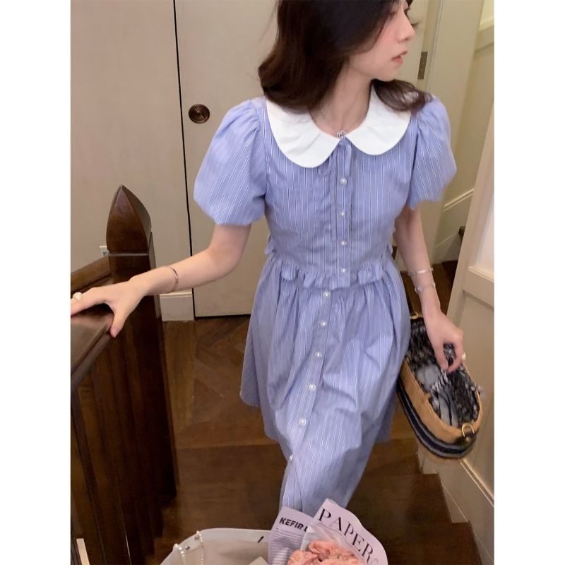 Set Áo Cổ Búp Bê Họa Tiết Kẻ Sọc Và Chân Váy Màu Xanh Dương Nhạt Thời Trang Mùa Hè Xinh Xắn Cho Nữ