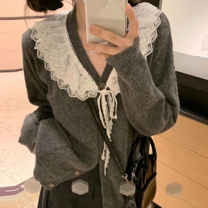 Áo khoác cardigan dệt kim dáng rộng phối ren thời trang thu đông cho nữ ins2021