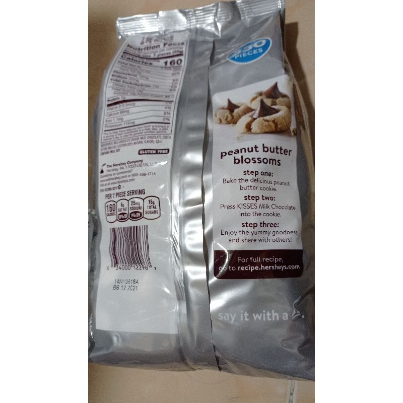 (Date 12/2021)Kẹo socola Hershey's Kisses Milk Chocolate gói 1.58Kg của Mỹ