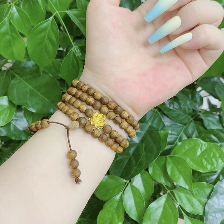 Vòng Tay Trầm Hương Chuỗi 108 mix hoa sen vàng, Hạt Trầm 100% Tự Nhiên Cao Cấp