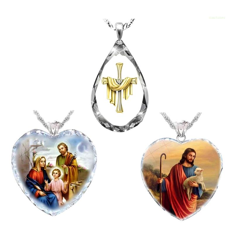 Vòng cổ Mặt Hình Trái Tim Phong Cách Cổ Điển Cho Nữ