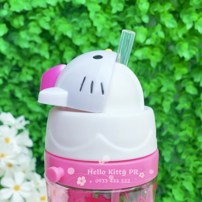 Bình nước ống hút có dây đeo Hello Kitty - Doremon