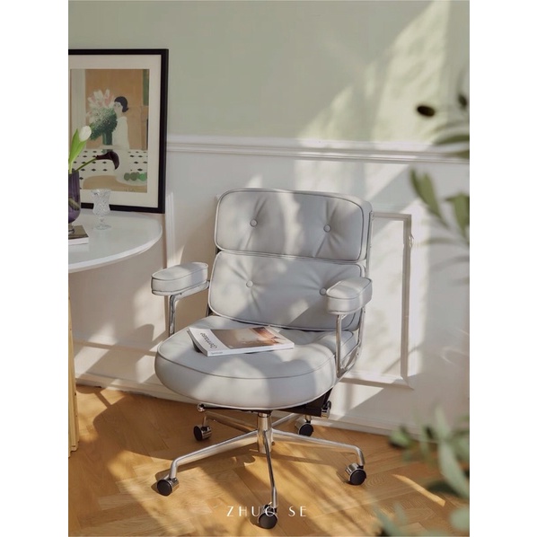Ghế văn phòng Eames chair màu pastel có trục xoay phong cách Hàn Quốc
