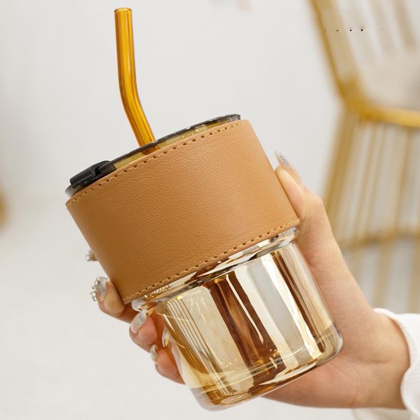 Cốc Thủy Tinh Bọc Da Sang Trọng 450ML - TẶNG Kèm Ống Hút Và Nắp Chống Tràn Tiện Lợi