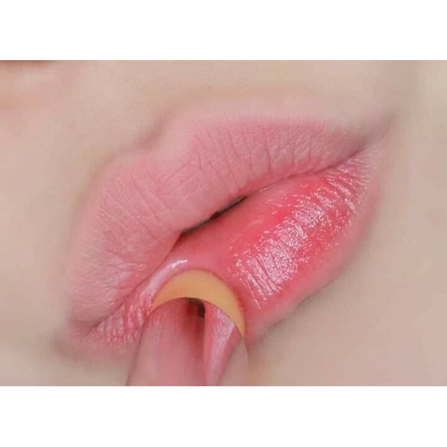 SON DƯỠNG đổi màu YNM RAINBOW HONEY LIP