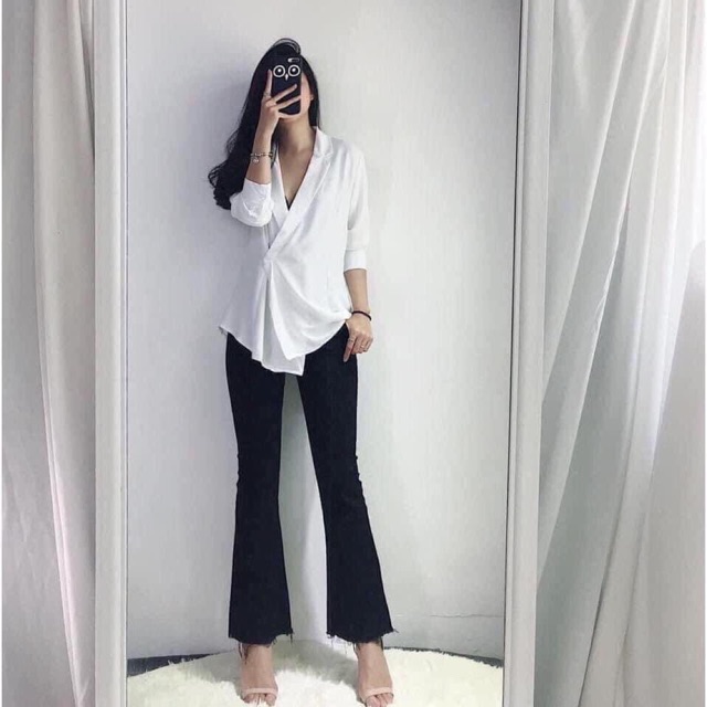 Quần ống loe đen bò
