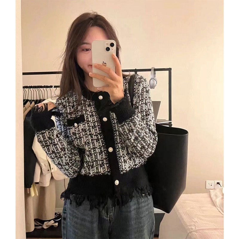 [SALE 100k] Áo khoác len tua gấu NhiBuiShop