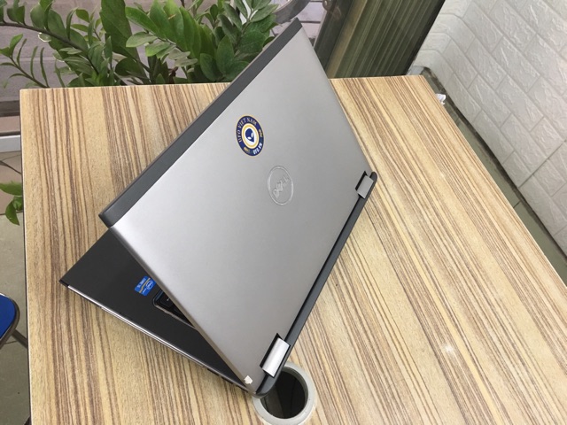 Laptop Dell 3560 sang trọng đẳng cấp thời trang văn phòng | BigBuy360 - bigbuy360.vn